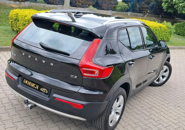 Volvo XC 40 cena 83900 przebieg: 197000, rok produkcji 2018 z Maków Podhalański małe 529